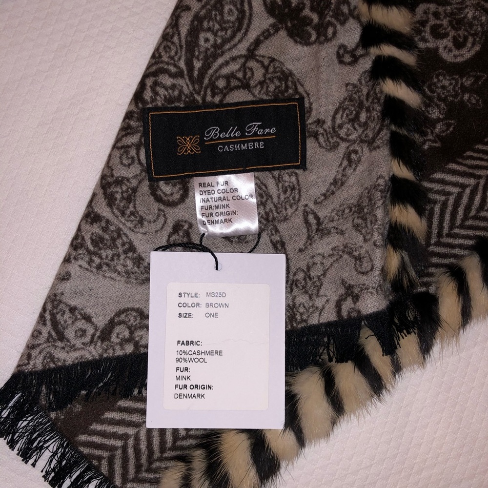 NWT Cashmere + Mink Scarf